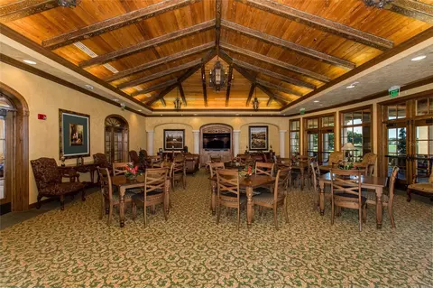 Dining - 10628 Pontofino Cir, Trinity, FL 34655 photo 2 of 2