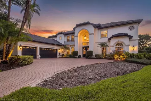 Exterior - 10628 Pontofino Cir, Trinity, FL 34655 photo 2 of 24