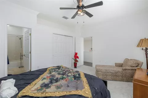 Bedroom - 10628 Pontofino Cir, Trinity, FL 34655 photo 5 of 10