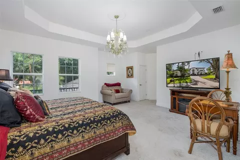 Bedroom - 10628 Pontofino Cir, Trinity, FL 34655 photo 3 of 10