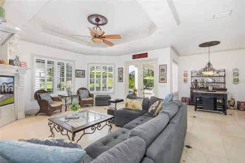 Living - 10628 Pontofino Cir, Trinity, FL 34655 photo 3 of 4