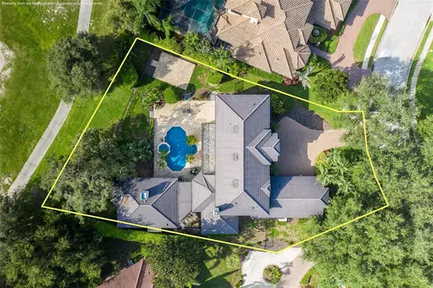 View/Area - 10628 Pontofino Cir, Trinity, FL 34655 photo 6 of 12