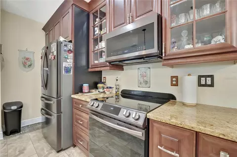 Kitchen - 1479 Piper Rd, Spring Hill, FL 34606 photo 5 of 6