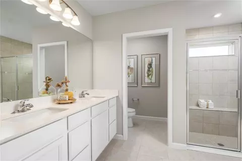 Bath - 2252 Labrador Loop, Winter Haven, FL 33884 photo 2 of 4