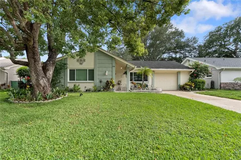 8216 Cavalry Dr, Hudson, FL 34667