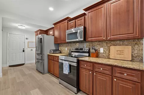 Kitchen - 4334 Dottie Ct, Spring Hill, FL 34607 photo 3 of 8