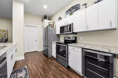 Kitchen - 1553 Arlington Oaks Ct, New Port Richey, FL 34655 photo 5 of 5