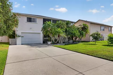 Exterior - 7611 Mako Dr, Hudson, FL 34667 photo 9 of 16