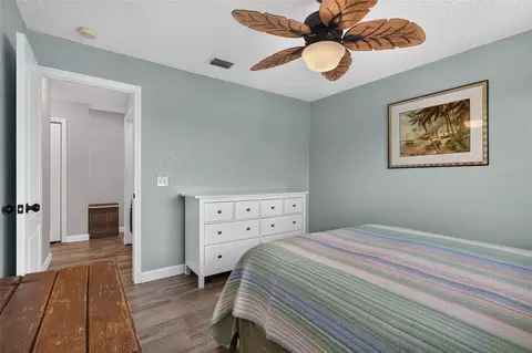 Bedroom - 7611 Mako Dr, Hudson, FL 34667 photo 6 of 6