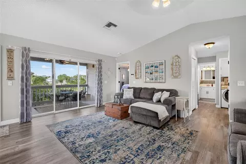 Living - 7611 Mako Dr, Hudson, FL 34667 photo 3 of 6