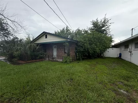 4808 Arrowwood Dr, Tampa, FL 33615