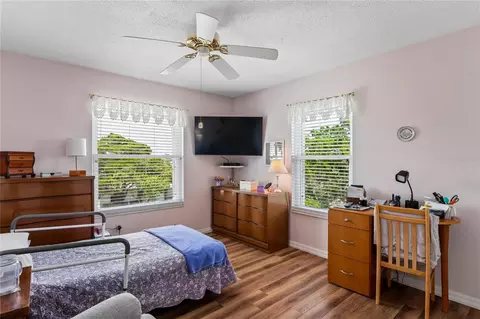 Bedroom - 3294 Minnow Creek Dr, Hernando Beach, FL 34607 photo 7 of 9
