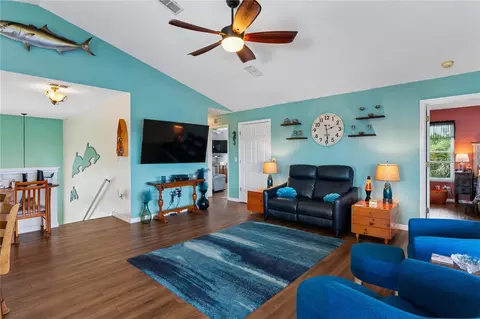 Living - 3294 Minnow Creek Dr, Hernando Beach, FL 34607 photo 4 of 6