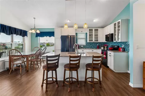 Kitchen - 3294 Minnow Creek Dr, Hernando Beach, FL 34607 photo 2 of 7