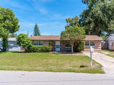 6155 Illinois Ave, New Port Richey, FL 34653