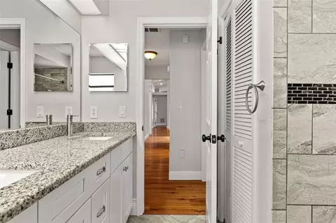 Bath - 11201 Rainbow Woods Loop, Spring Hill, FL 34609 photo 6 of 6