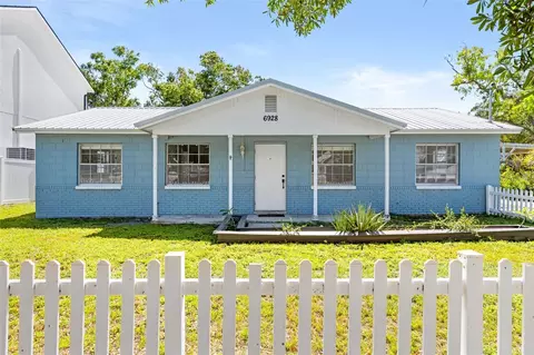 6928 S West Shore Blvd, Tampa, FL 33616
