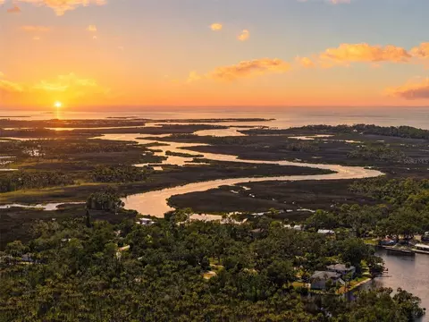 View/Area - 6086 Island Dr, Weeki Wachee, FL 34607 photo 3 of 13