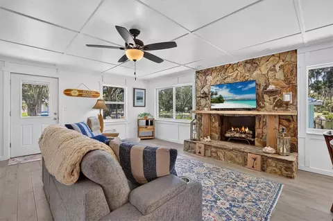Living - 6086 Island Dr, Weeki Wachee, FL 34607 photo 2 of 3
