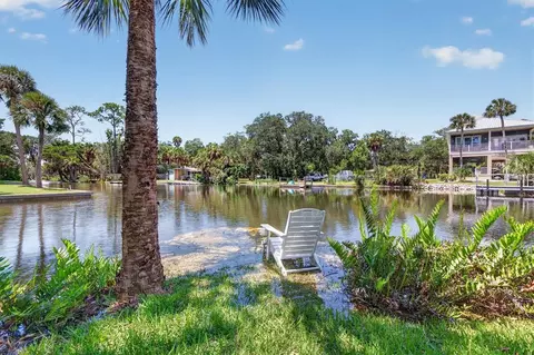 Exterior - 6086 Island Dr, Weeki Wachee, FL 34607 photo 5 of 21