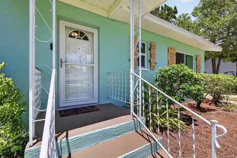 Exterior - 6086 Island Dr, Weeki Wachee, FL 34607 photo 7 of 21