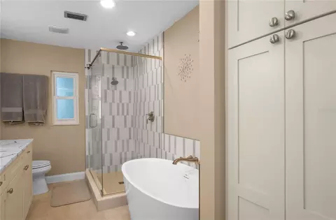 Bath - 3711 E Turquoise Dr, Hernando, FL 34442 photo 2 of 4