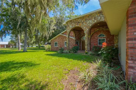 Exterior - 3711 E Turquoise Dr, Hernando, FL 34442 photo 7 of 20