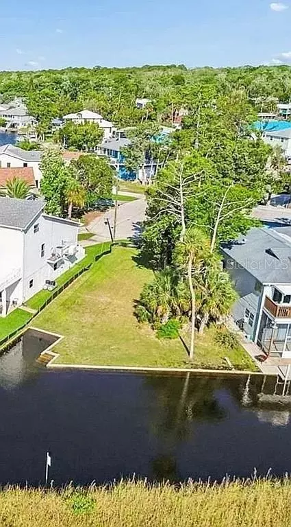 5243 Tropical Pt, Weeki Wachee, FL 34607 photo 2