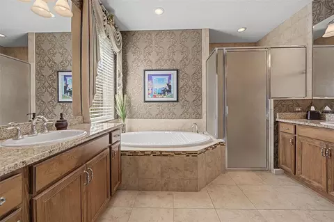 Bath - 1016 Ketzal Dr, Trinity, FL 34655 photo 1 of 5