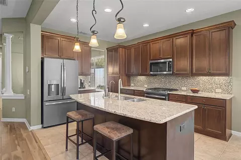 Kitchen - 1016 Ketzal Dr, Trinity, FL 34655 photo 2 of 4