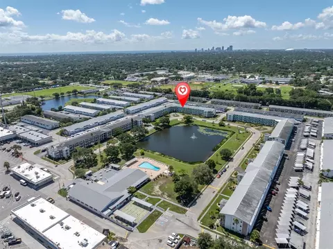1900 59th Ave N #212, Saint Petersburg, FL 33714
