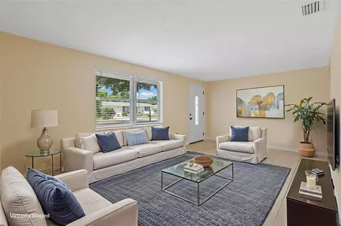 Living - 2187 Dixie Garden Loop, Holiday, FL 34690 photo 1 of 3