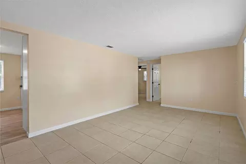 Living - 2187 Dixie Garden Loop, Holiday, FL 34690 photo 3 of 3