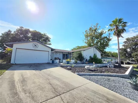 Exterior - 9040 Bay Dr, Spring Hill, FL 34606 photo 2 of 22