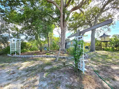 Exterior - 9040 Bay Dr, Spring Hill, FL 34606 photo 16 of 22