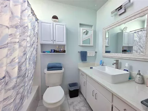 Bath - 9040 Bay Dr, Spring Hill, FL 34606 photo 3 of 4