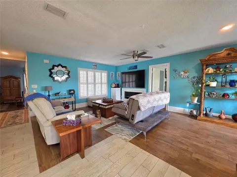 Living - 9040 Bay Dr, Spring Hill, FL 34606 photo 3 of 5