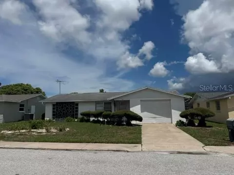 7221 Oakshire Dr, Port Richey, FL 34668
