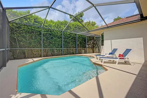 Exterior - 1045 Maza Pl, Trinity, FL 34655 photo 2 of 8