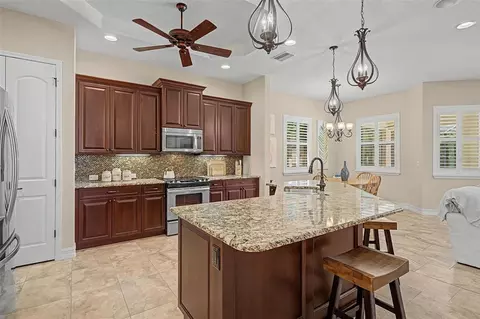 Kitchen - 1045 Maza Pl, Trinity, FL 34655 photo 1 of 4