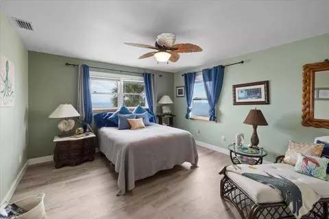 Bedroom - 3200 Gulf Winds Cir, Hernando Beach, FL 34607 photo 5 of 8