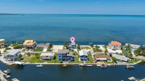 View/Area - 3200 Gulf Winds Cir, Hernando Beach, FL 34607 photo 7 of 19