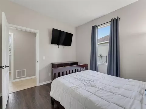Bedroom - 1900 Cardamon Dr, Trinity, FL 34655 photo 2 of 10