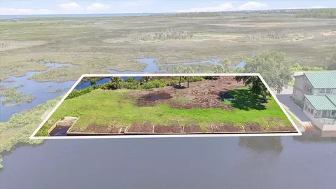 3190 Indian Gulf Ln, Hernando Beach, FL 34607 photo 3