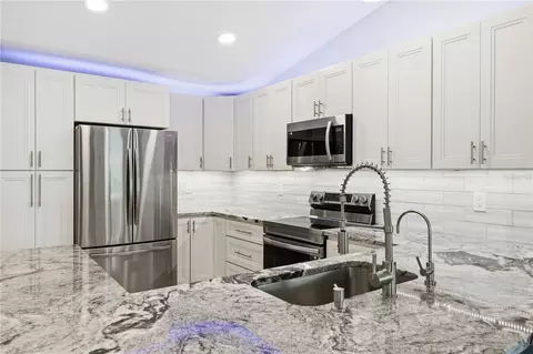 Kitchen - 8345 Apple Orchard Rd, Spring Hill, FL 34608 photo 3 of 6
