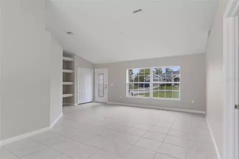 Living - 12073 Manassas Ave, Weeki Wachee, FL 34614 photo 6 of 8