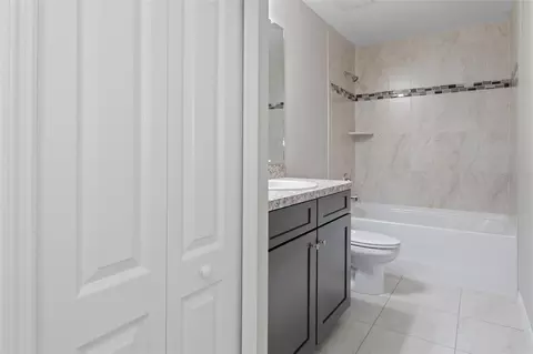 Bath - 12073 Manassas Ave, Weeki Wachee, FL 34614 photo 3 of 4