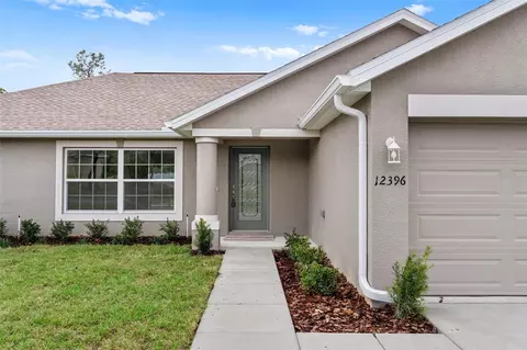 Exterior - 12073 Manassas Ave, Weeki Wachee, FL 34614 photo 2 of 2