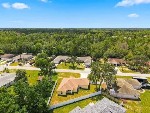 View/Area - 7209 Apache Trl, Spring Hill, FL 34606 photo 4 of 8