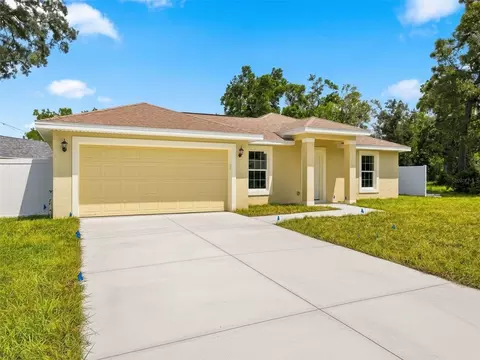 Exterior - 7209 Apache Trl, Spring Hill, FL 34606 photo 2 of 7